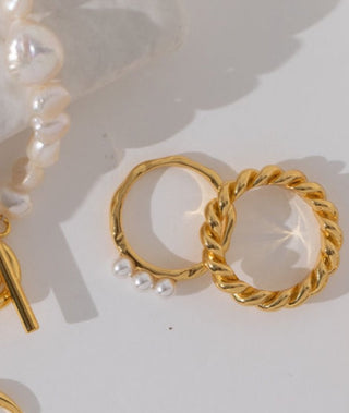 Rope Twist Ring - Gold Lunar