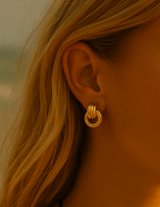 Mini Ring Link Earrings