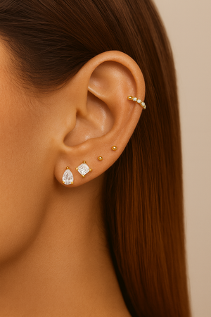 Teardrop Cubic Zirconia Studs